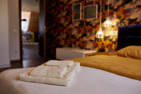 Scandinavian Hygge Canyon view lounge